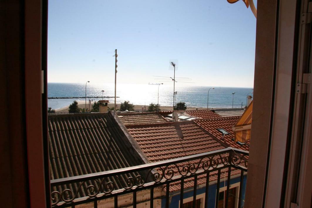 The Place To Be Alicante Exterior photo